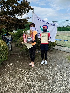 女子シングルス優勝・準優勝