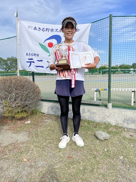女子優勝